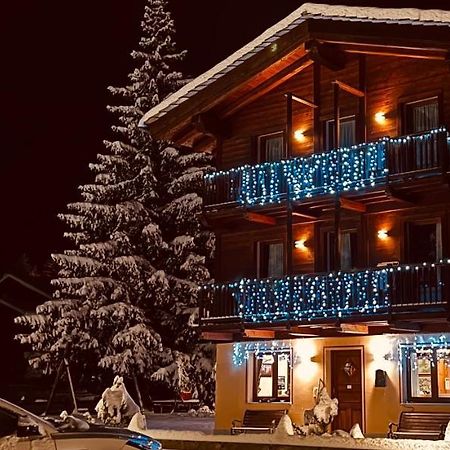 Villa Americana Chambres d'Hotes Champoluc Exterior foto